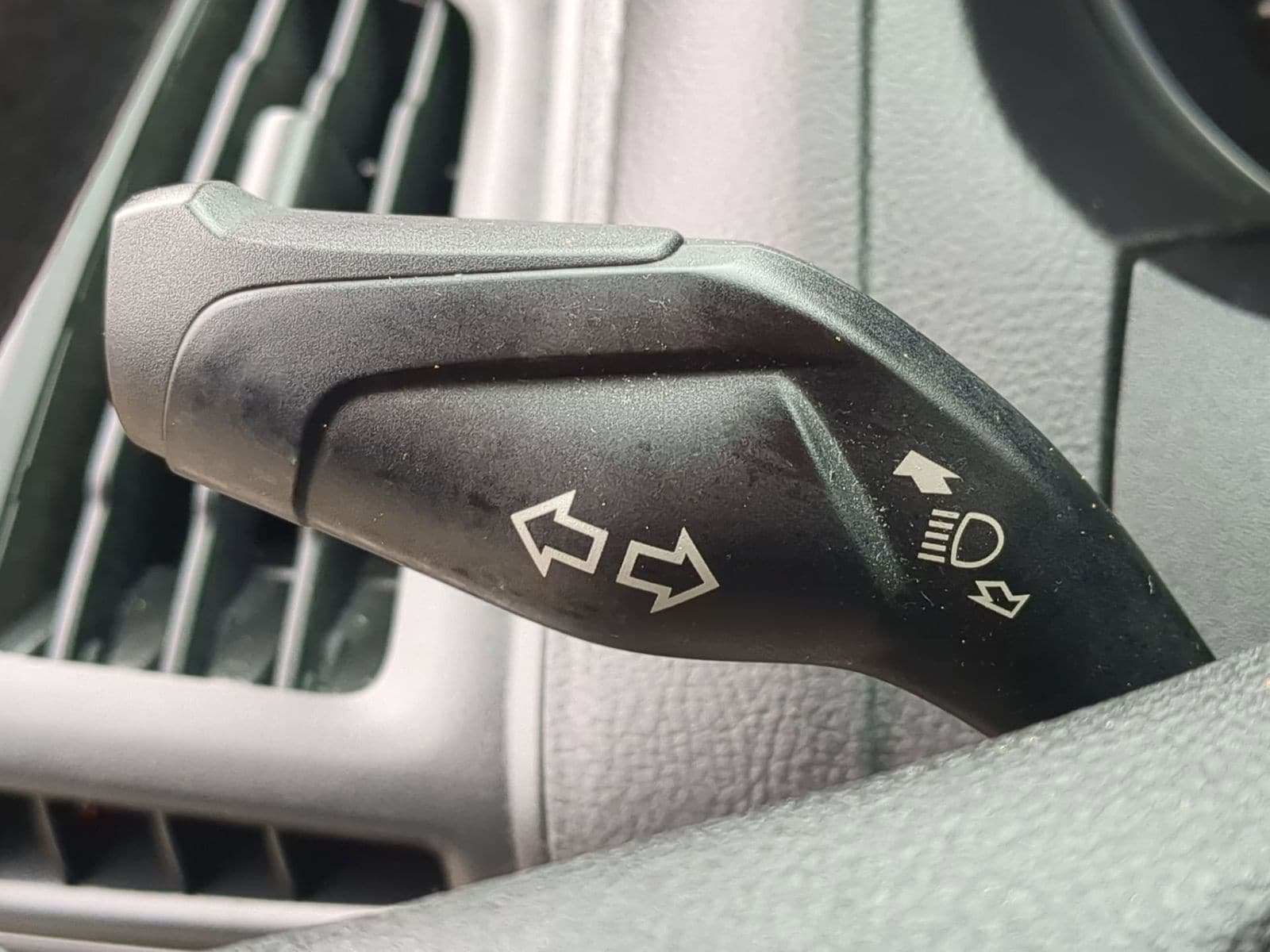 Thumbnail: 2017 Ford Focus - 27