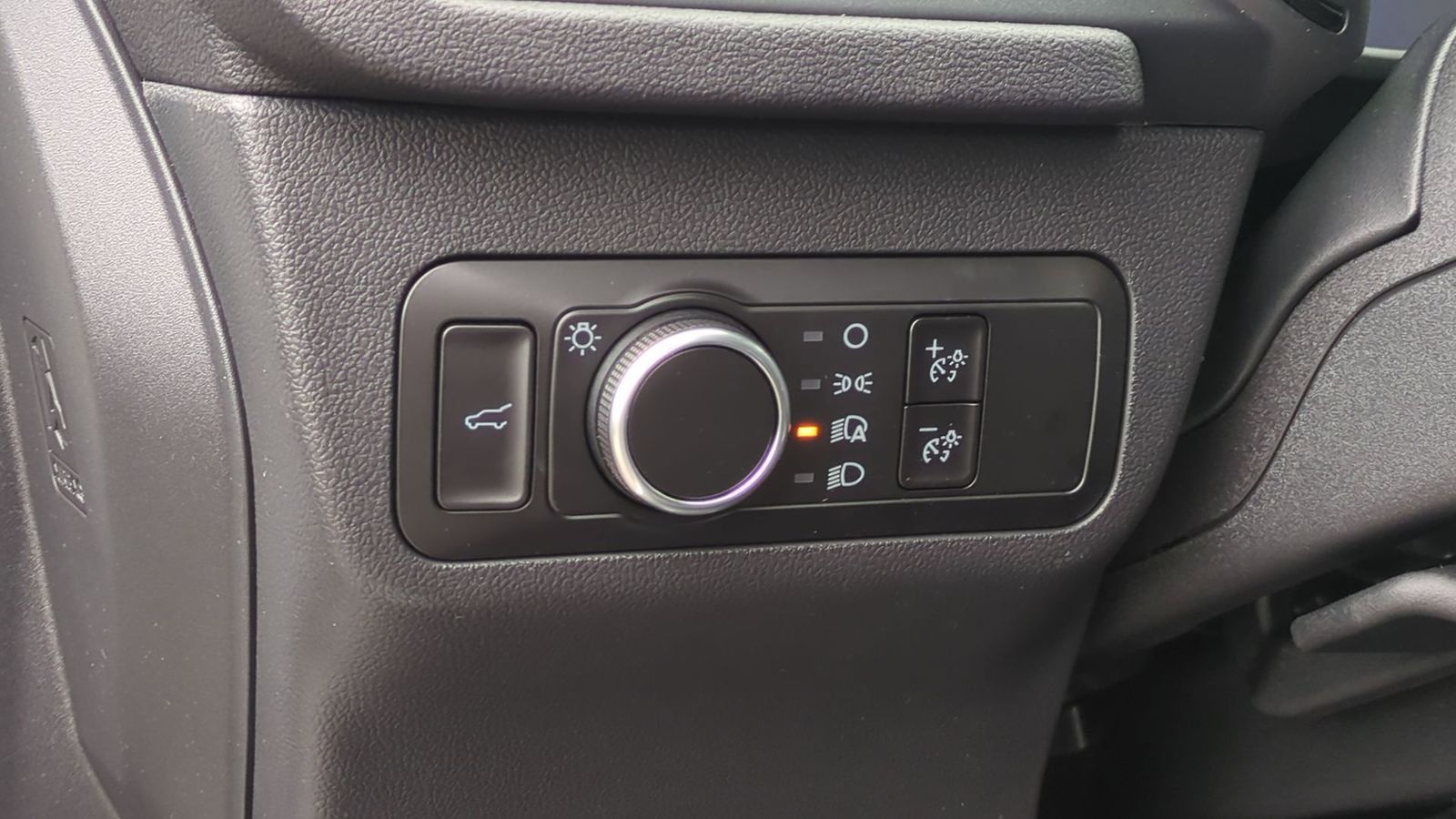 Thumbnail: 2025 Ford Escape - 16