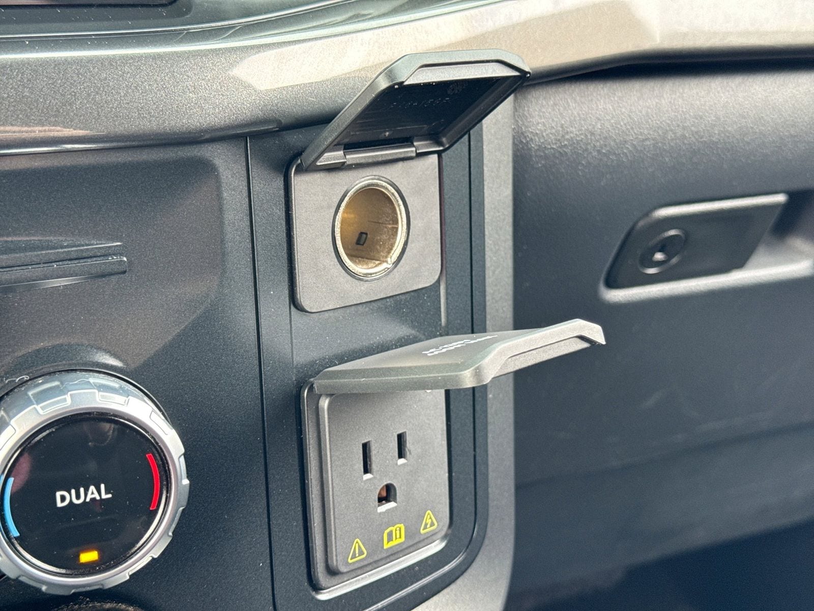 Thumbnail: 2023 Ford F-150 - 33