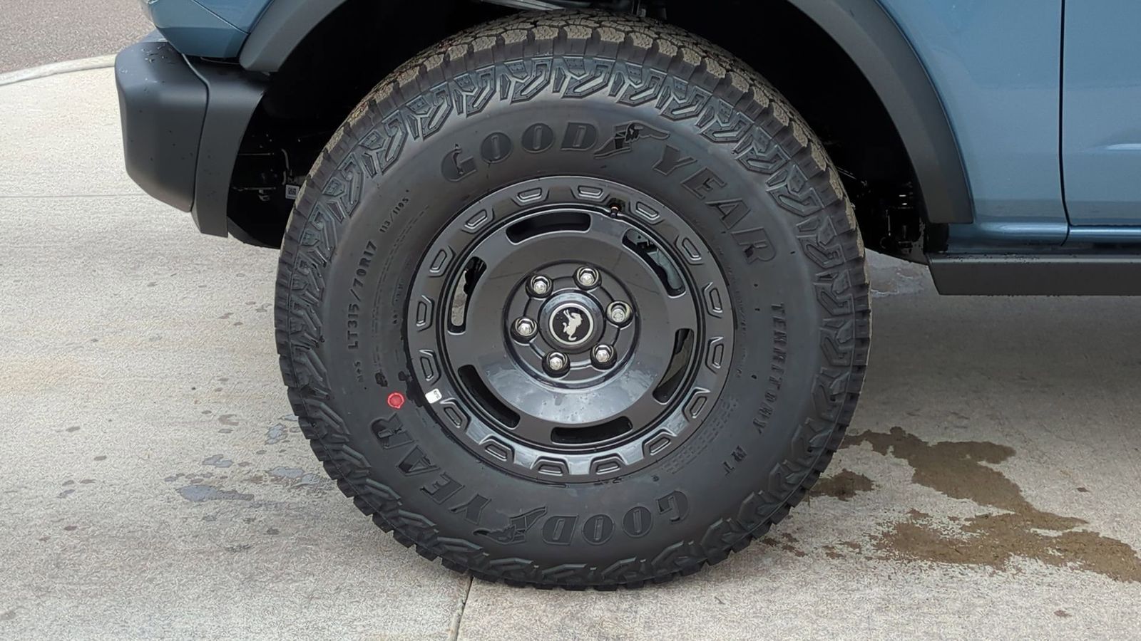 Thumbnail: 2025 Ford Bronco - 12