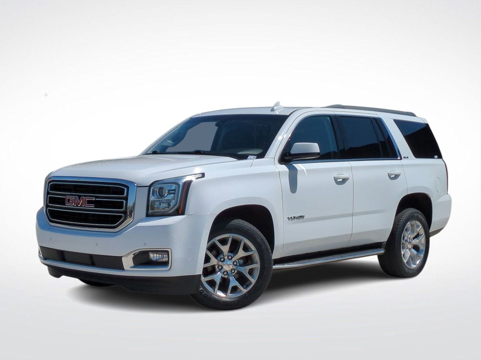 2019 GMC Yukon SLE Hero Image