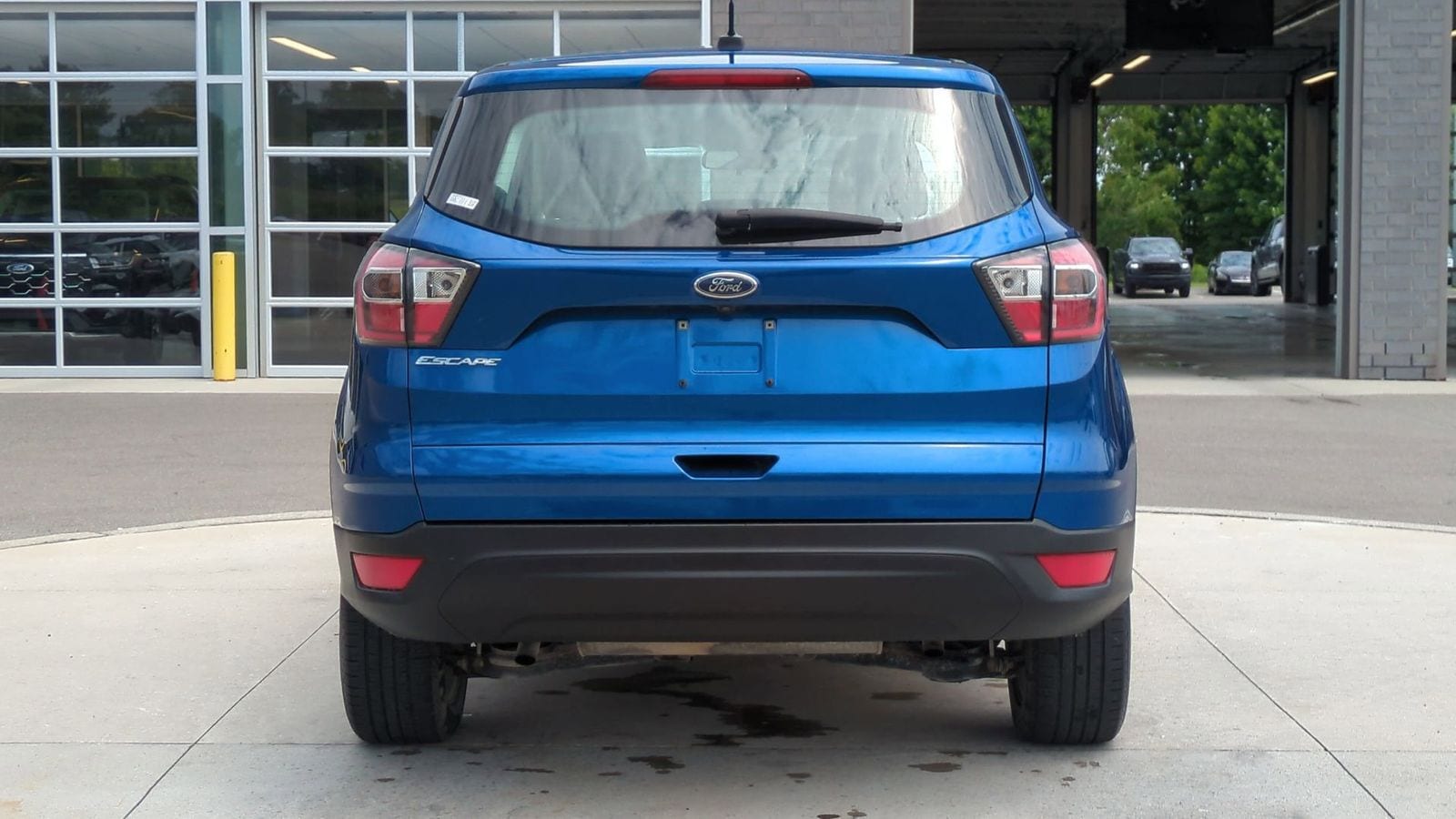 Thumbnail: 2017 Ford Escape - 4