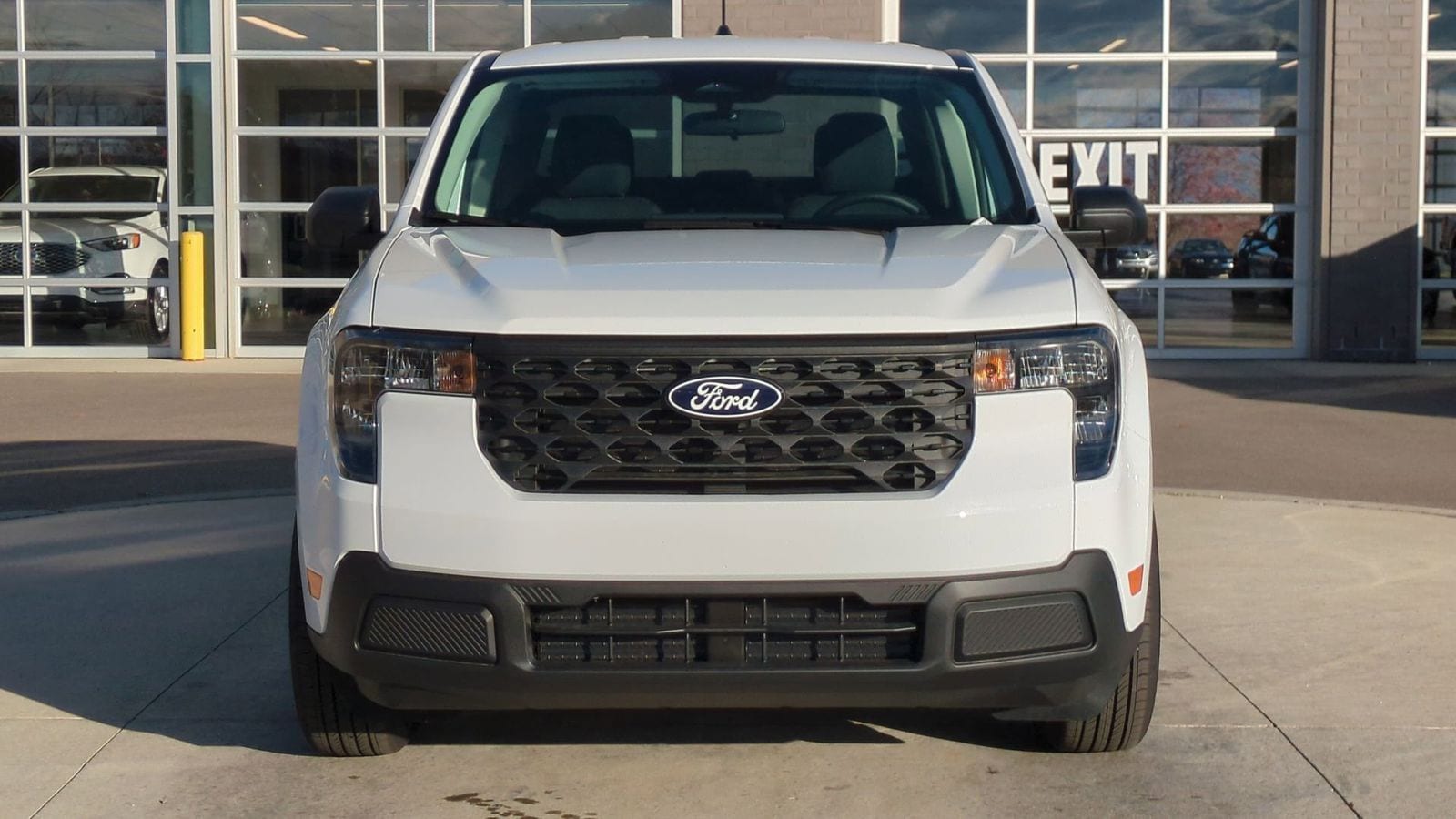 Thumbnail: 2025 Ford Maverick - 9