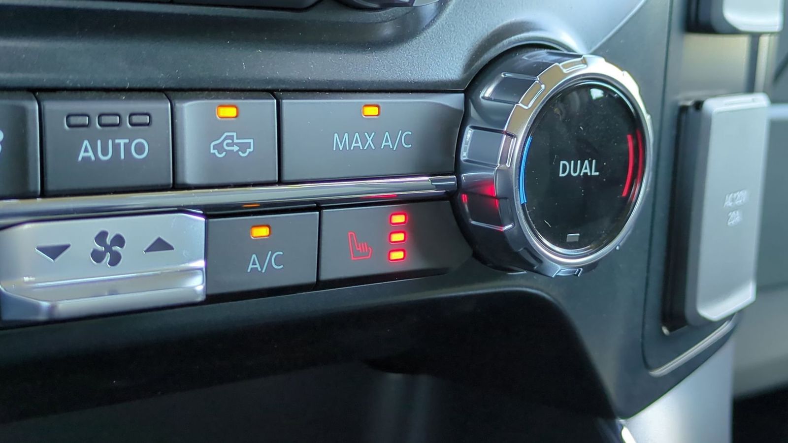 Thumbnail: 2025 Ford F-150 - 32