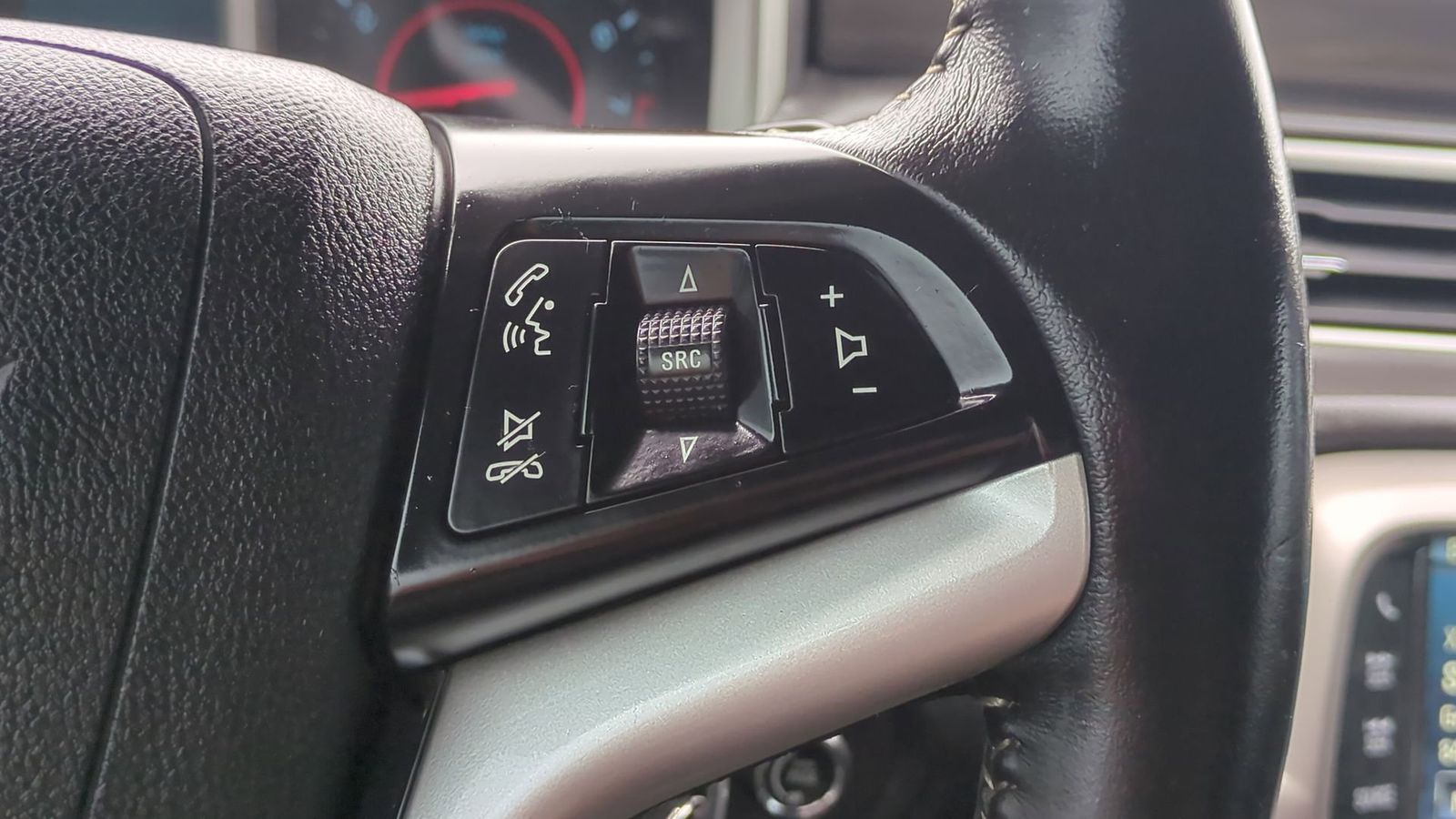 Thumbnail: 2013 Chevrolet Camaro - 14