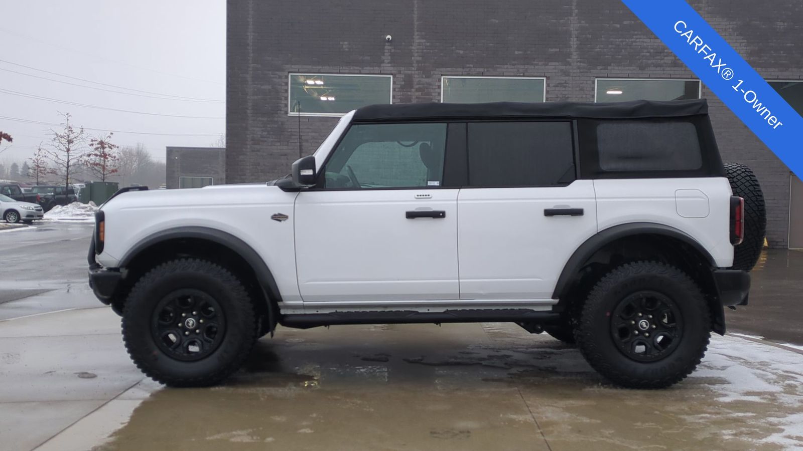 Thumbnail: 2022 Ford Bronco - 2