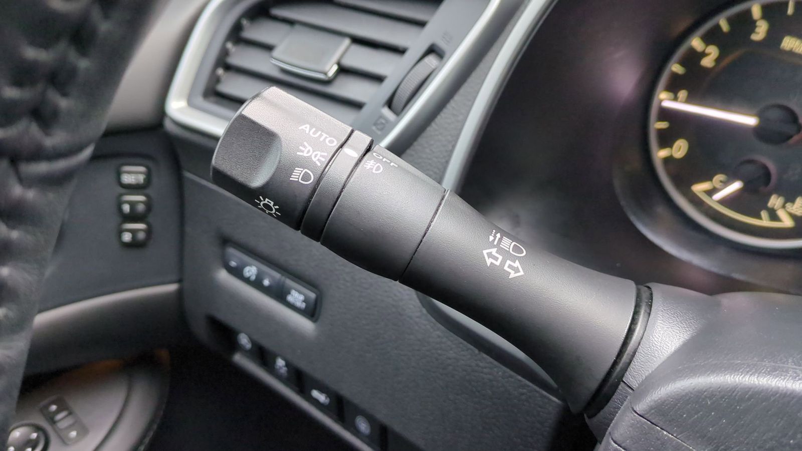 Thumbnail: 2020 Nissan Murano - 17