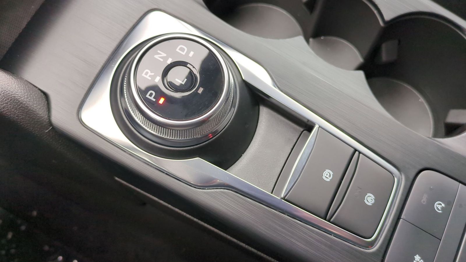 Thumbnail: 2025 Ford Escape - 30