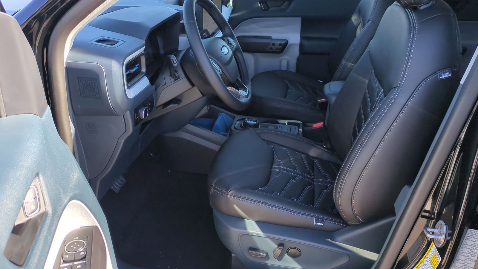 Thumbnail: 2025 Ford Maverick - 14