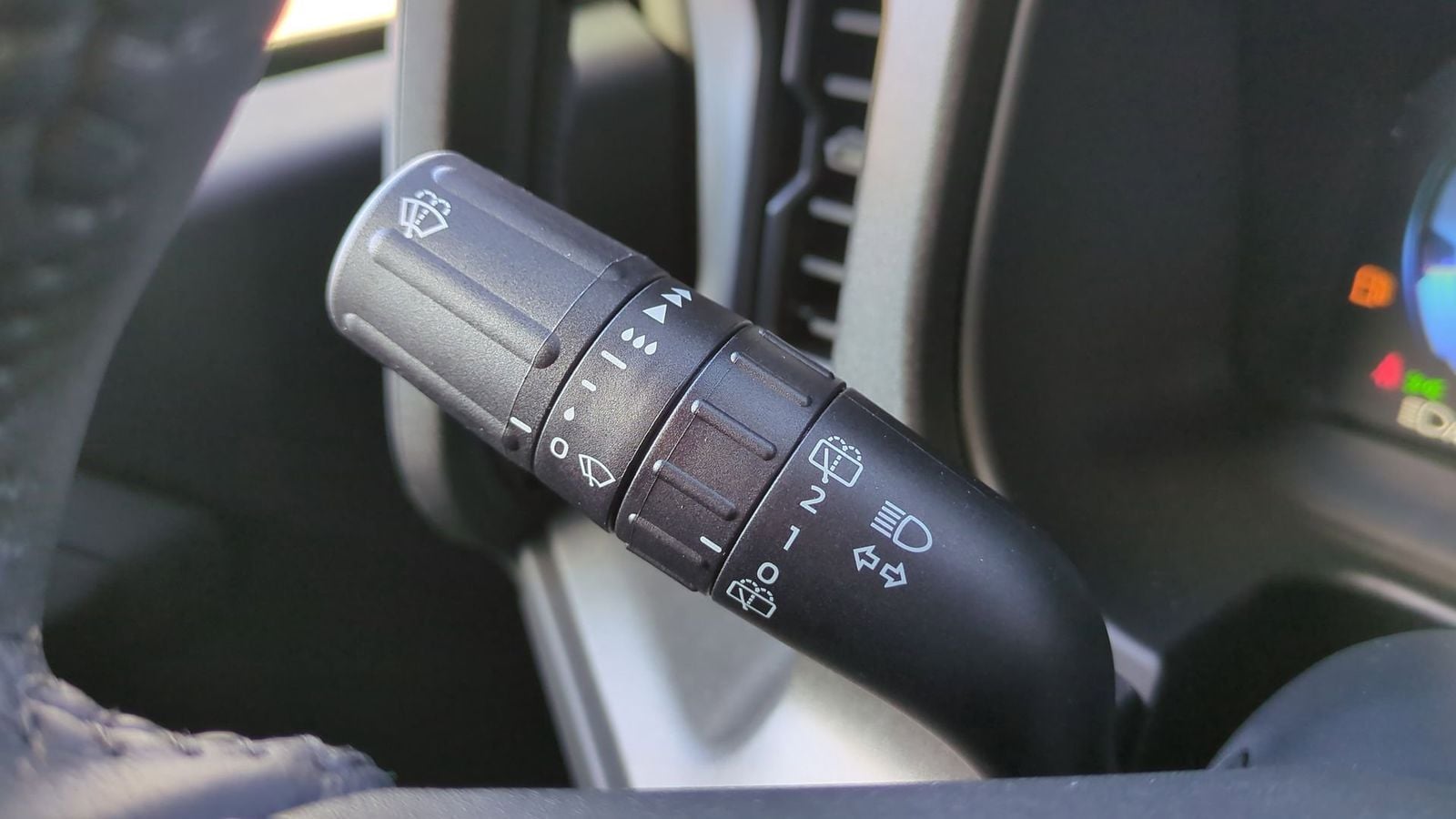 Thumbnail: 2025 Ford Bronco - 23