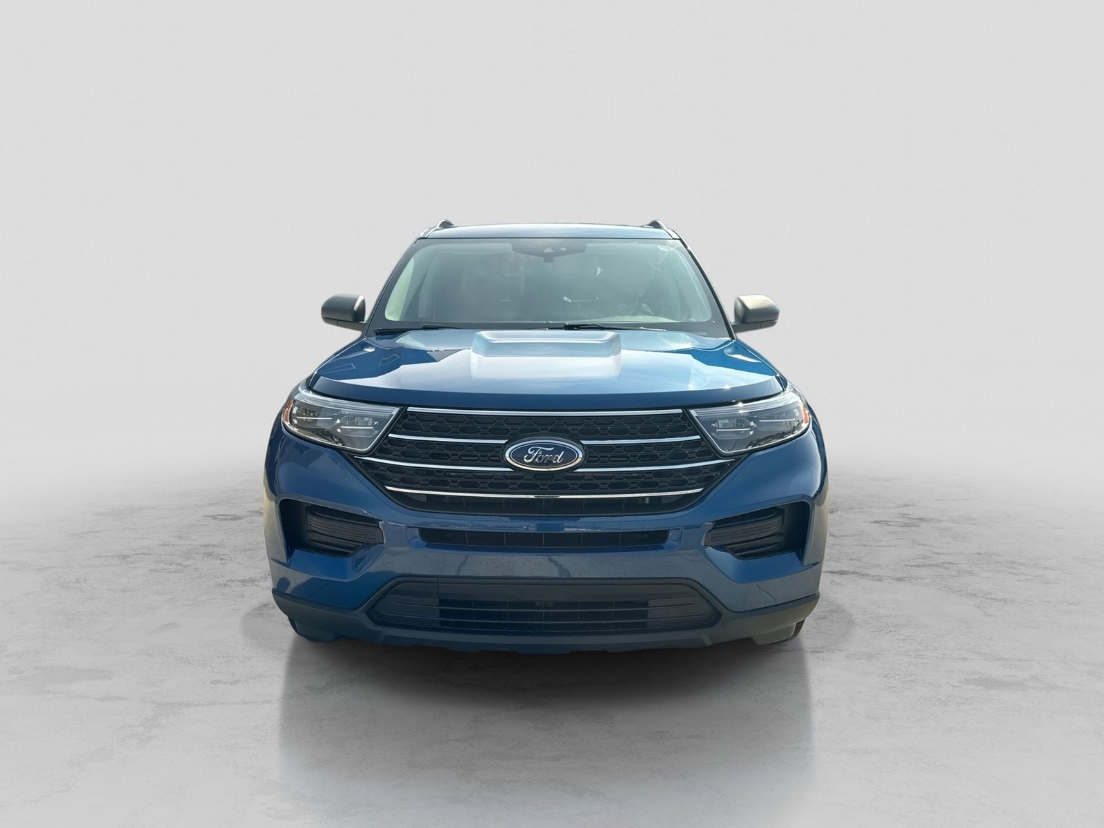 Thumbnail: 2022 Ford Explorer - 12