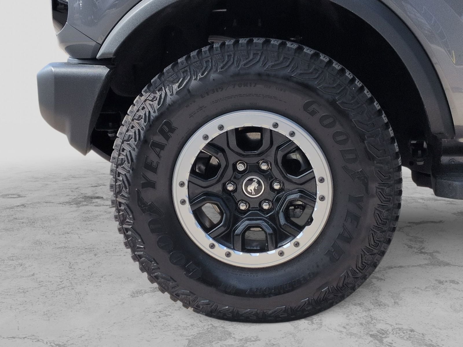 Thumbnail: 2023 Ford Bronco - 17