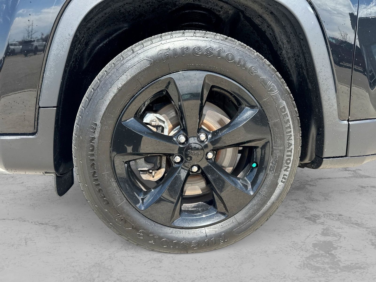 Thumbnail: 2021 Jeep Cherokee - 13