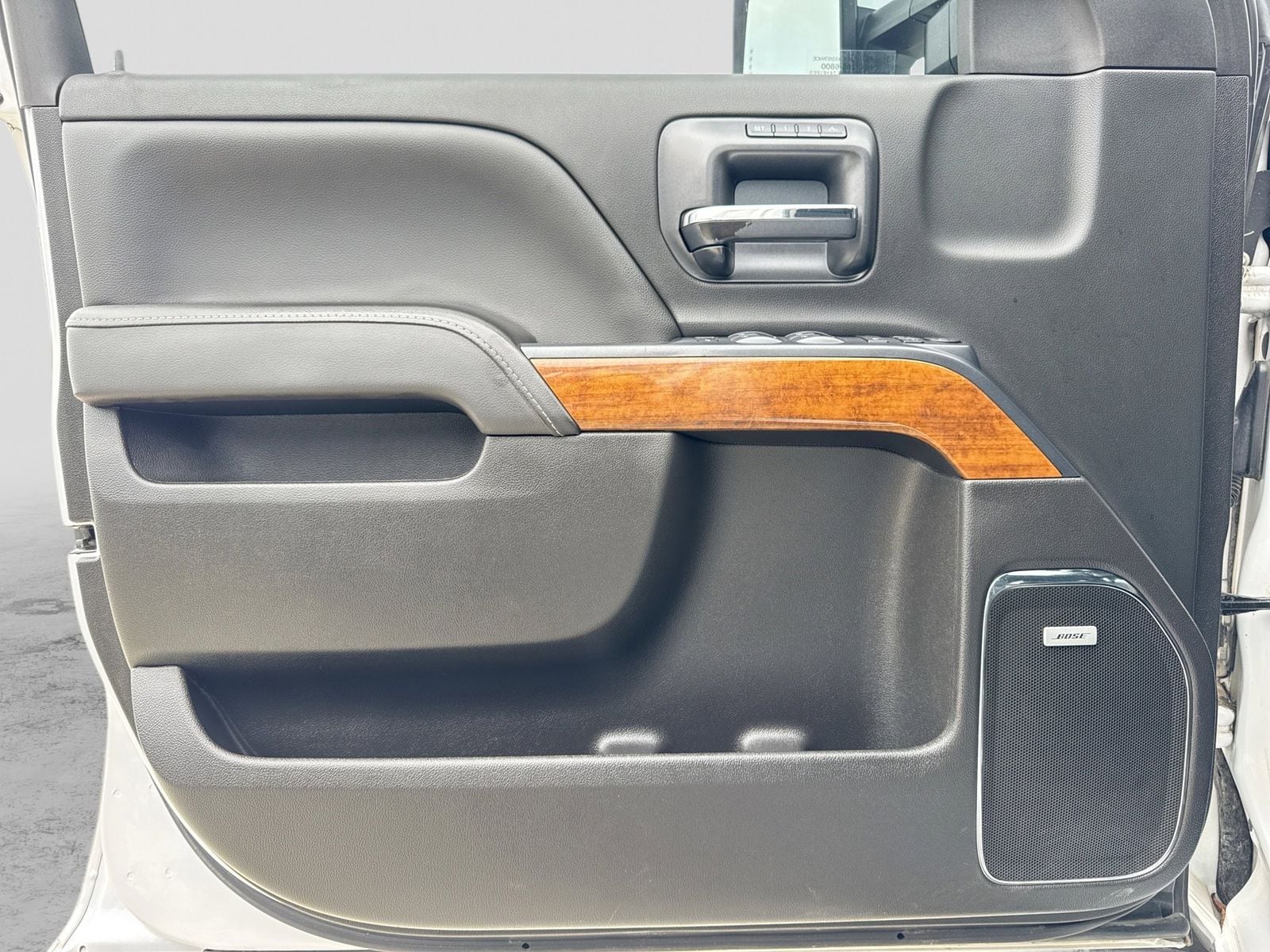 Thumbnail: 2019 Chevrolet Silverado 2500 - 30