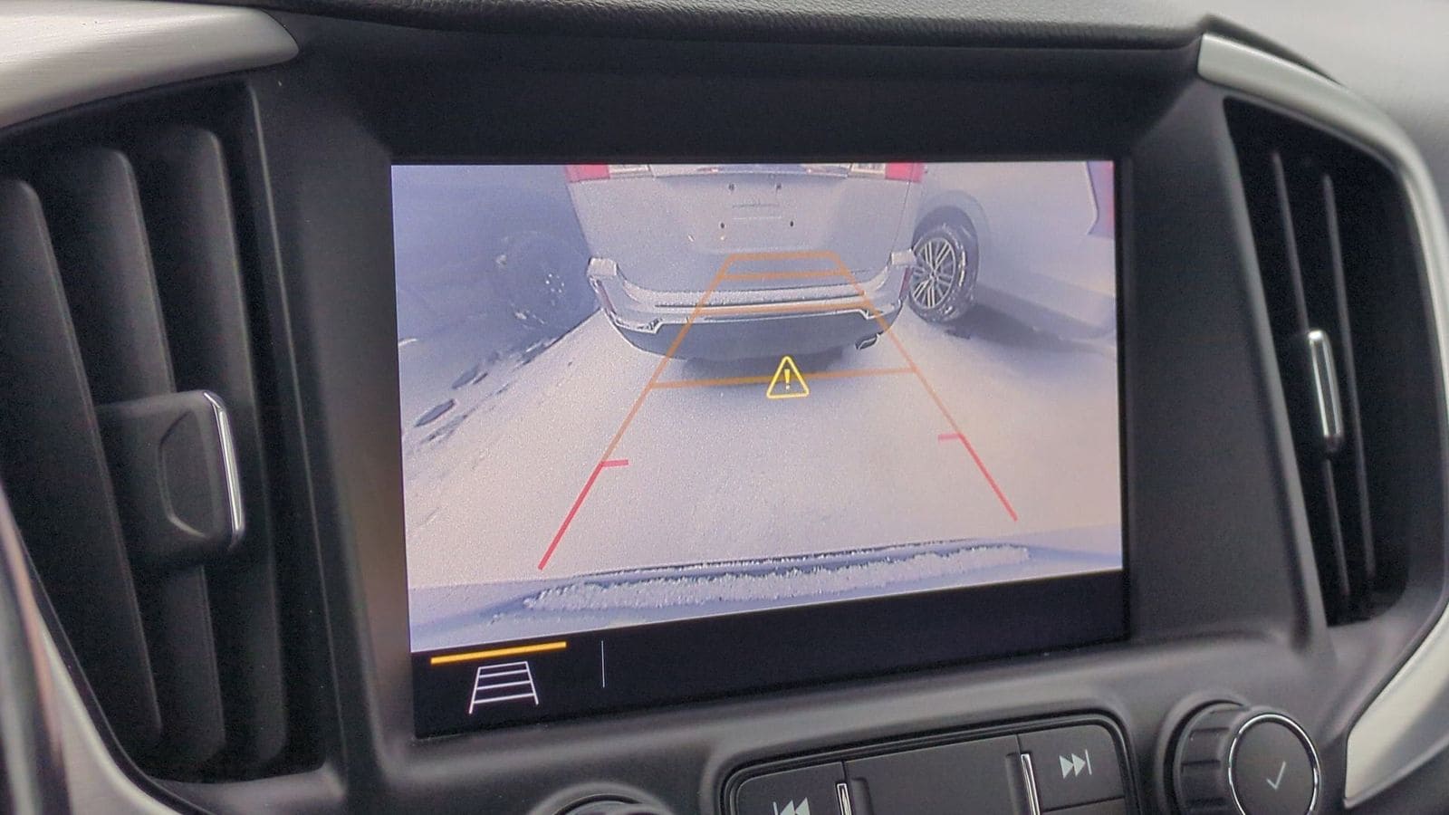 Thumbnail: 2020 GMC Terrain - 32