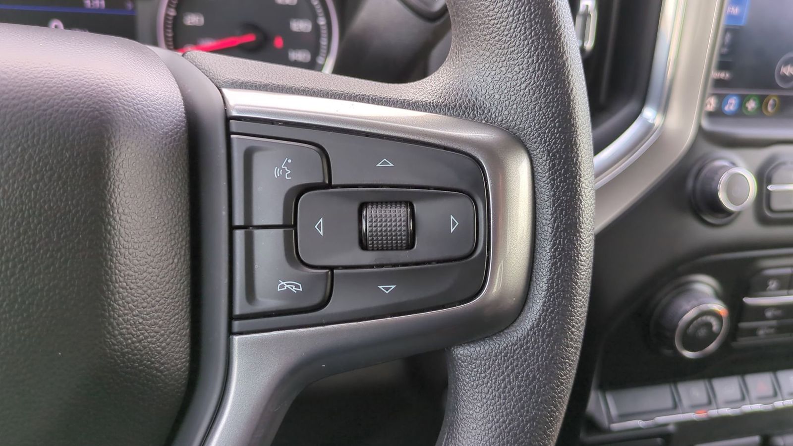2020 Chevrolet Silverado 1500 RST 27