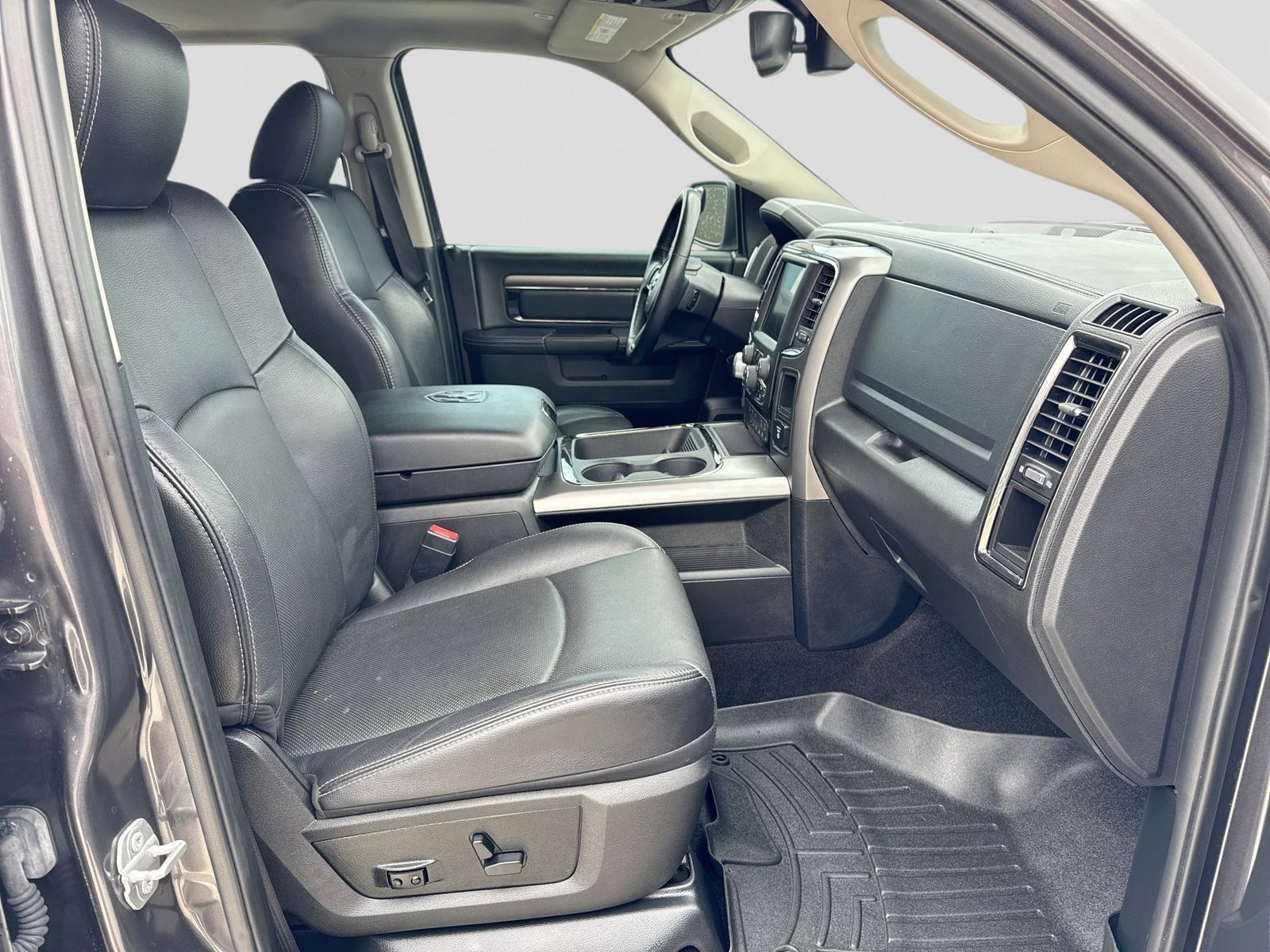 Thumbnail: 2017 RAM 1500 - 26
