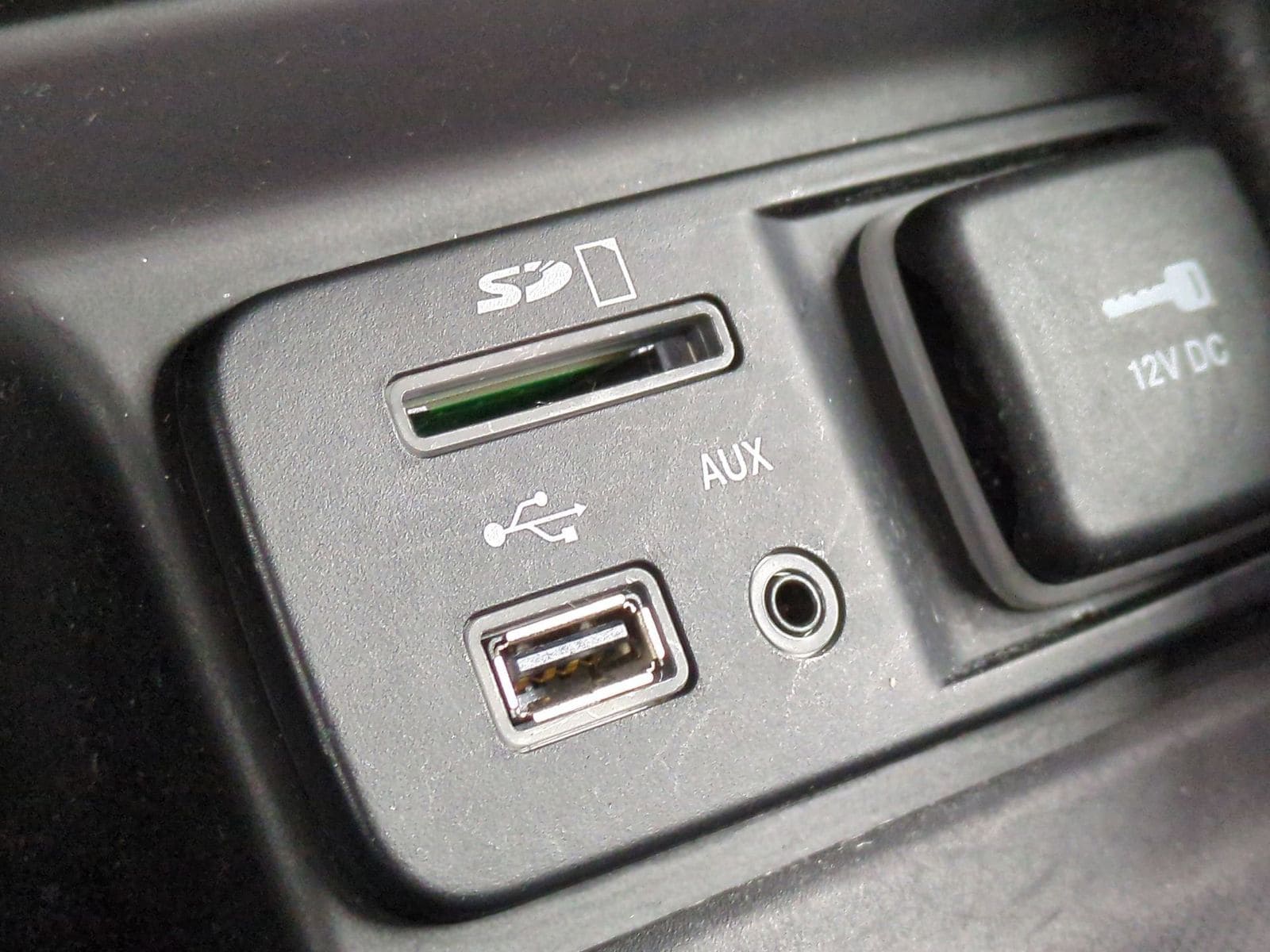 Thumbnail: 2014 Jeep Cherokee - 29