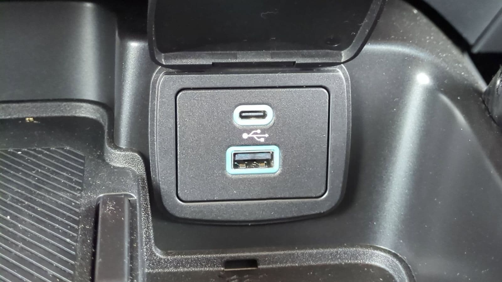 Thumbnail: 2025 Ford Bronco - 34