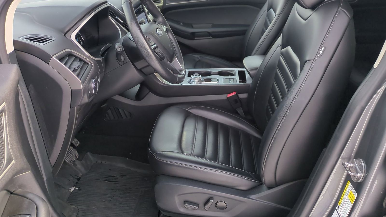 Thumbnail: 2021 Ford Edge - 15