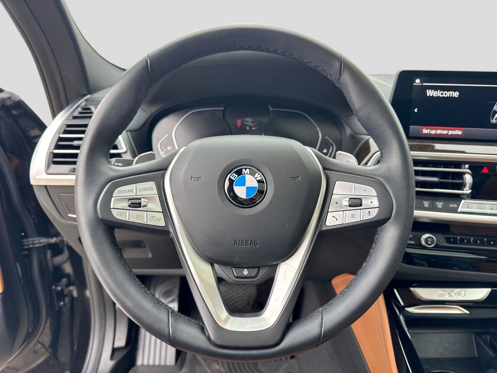 Thumbnail: 2022 BMW X4 - 24