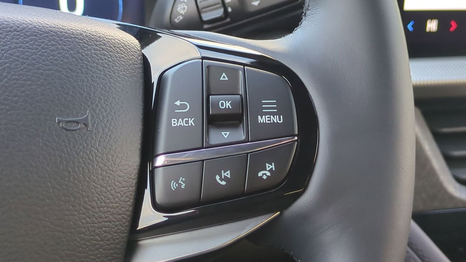 Thumbnail: 2026 Ford Explorer - 23