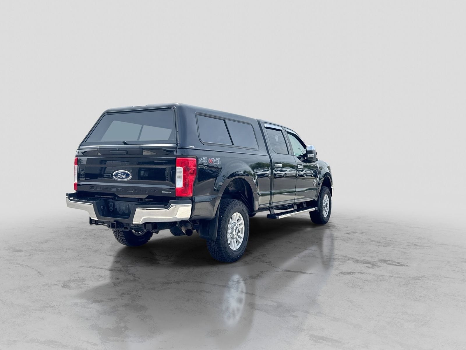 Thumbnail: 2017 Ford F-250 - 8