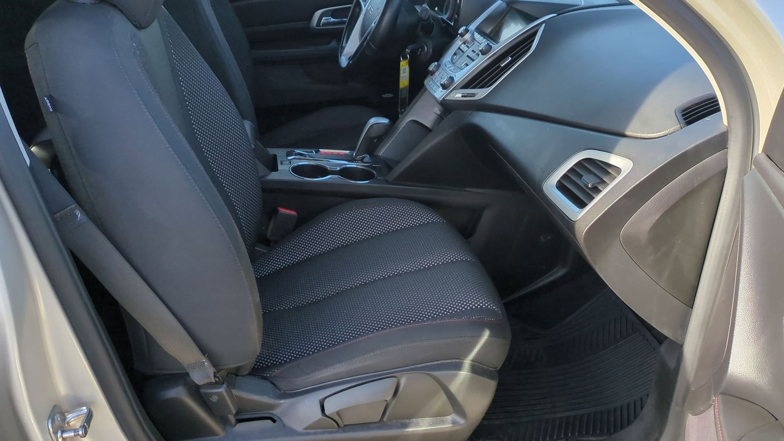 Thumbnail: 2013 GMC Terrain - 22