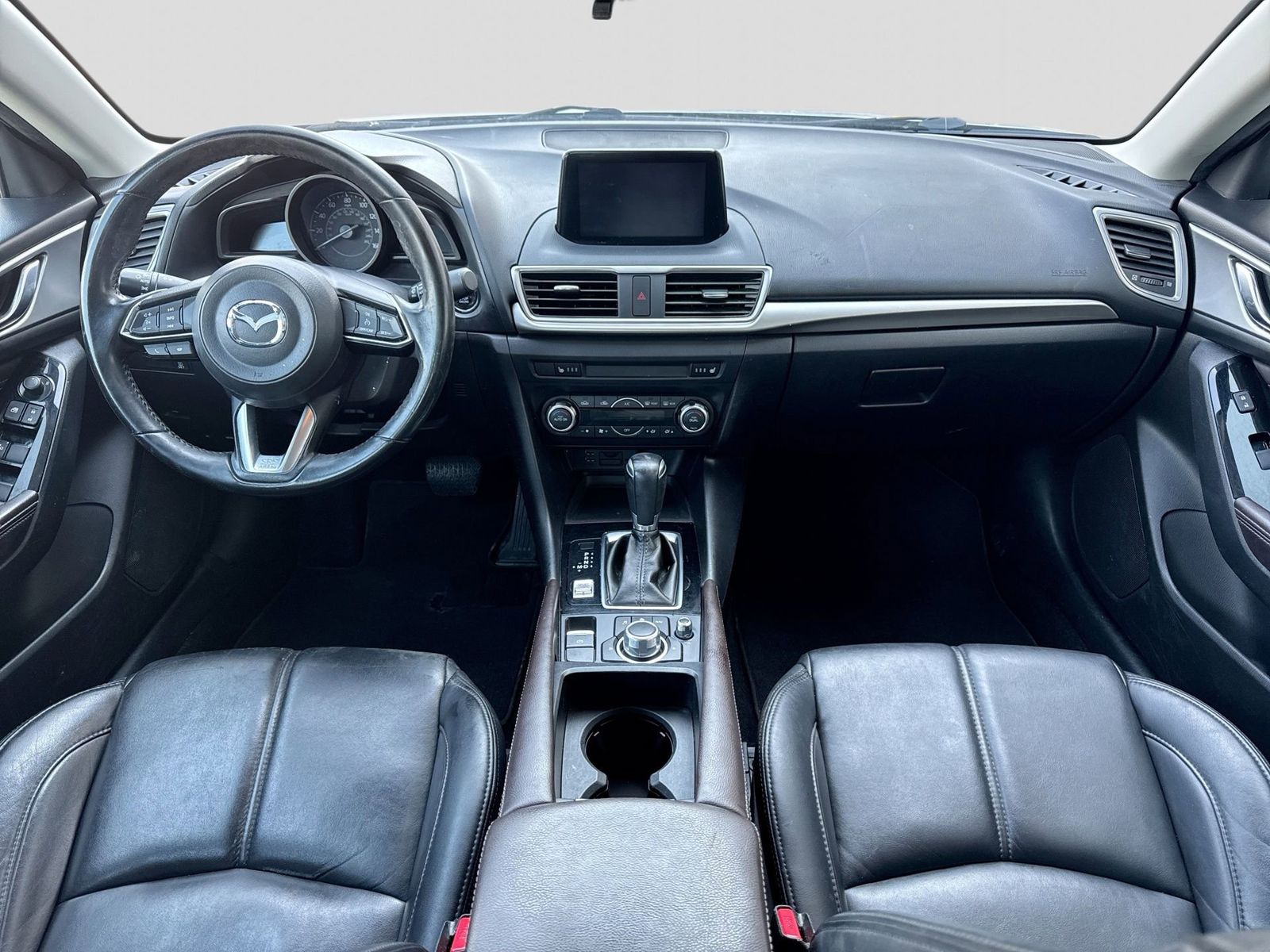 Thumbnail: 2018 Mazda Mazda3 - 14