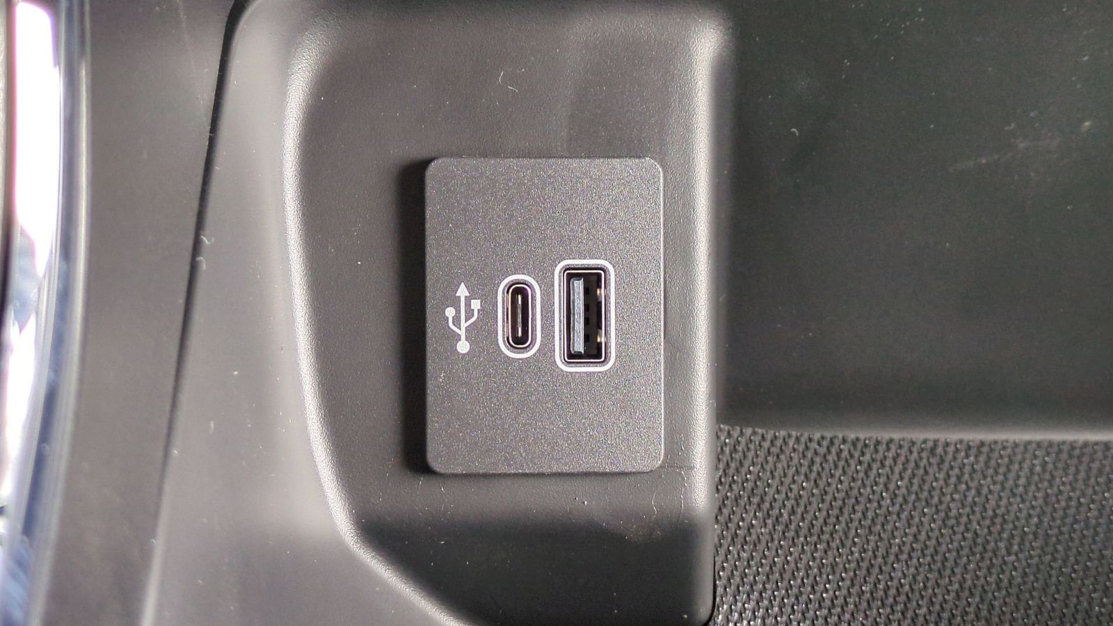 Thumbnail: 2025 Ford F-150 - 28