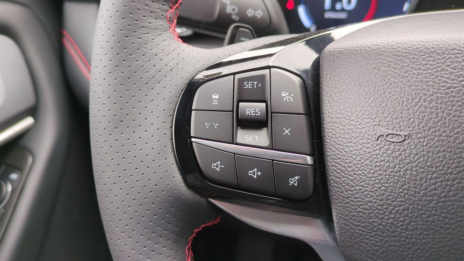 2025 Ford Explorer ST 20
