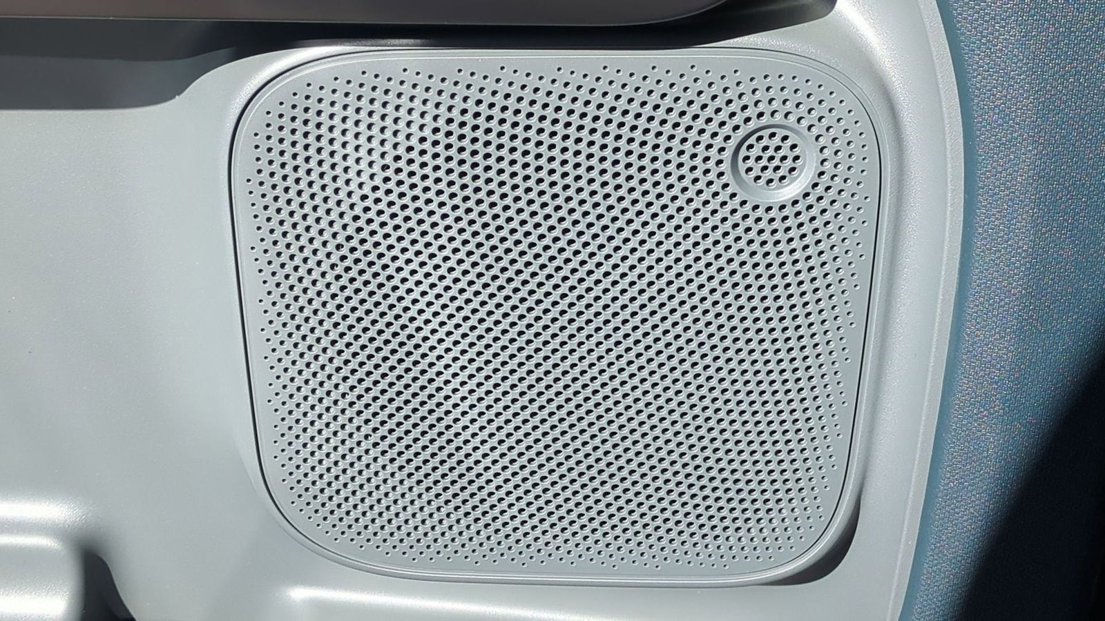 Thumbnail: 2025 Ford Maverick - 29