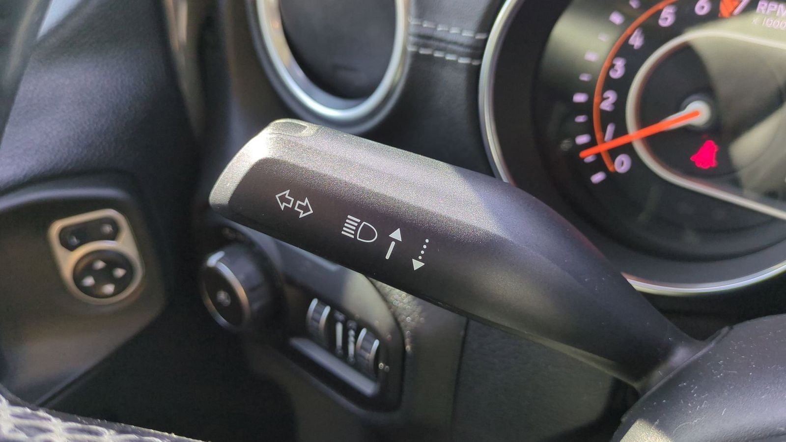 Thumbnail: 2018 Jeep Wrangler - 24