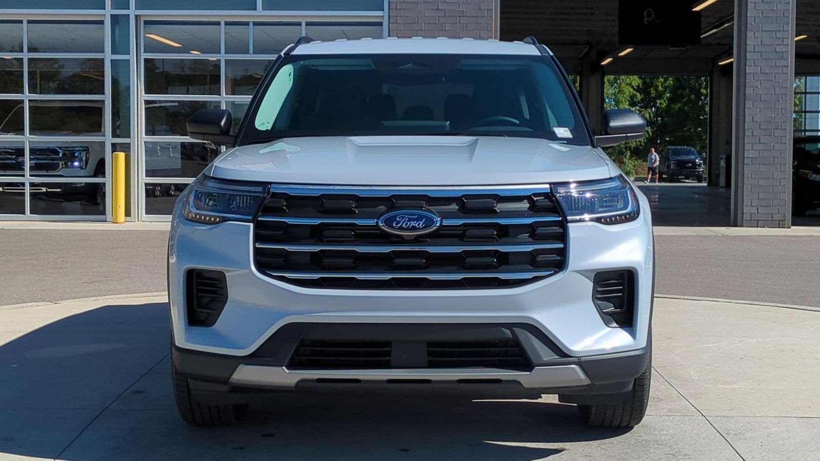 Thumbnail: 2025 Ford Explorer - 9