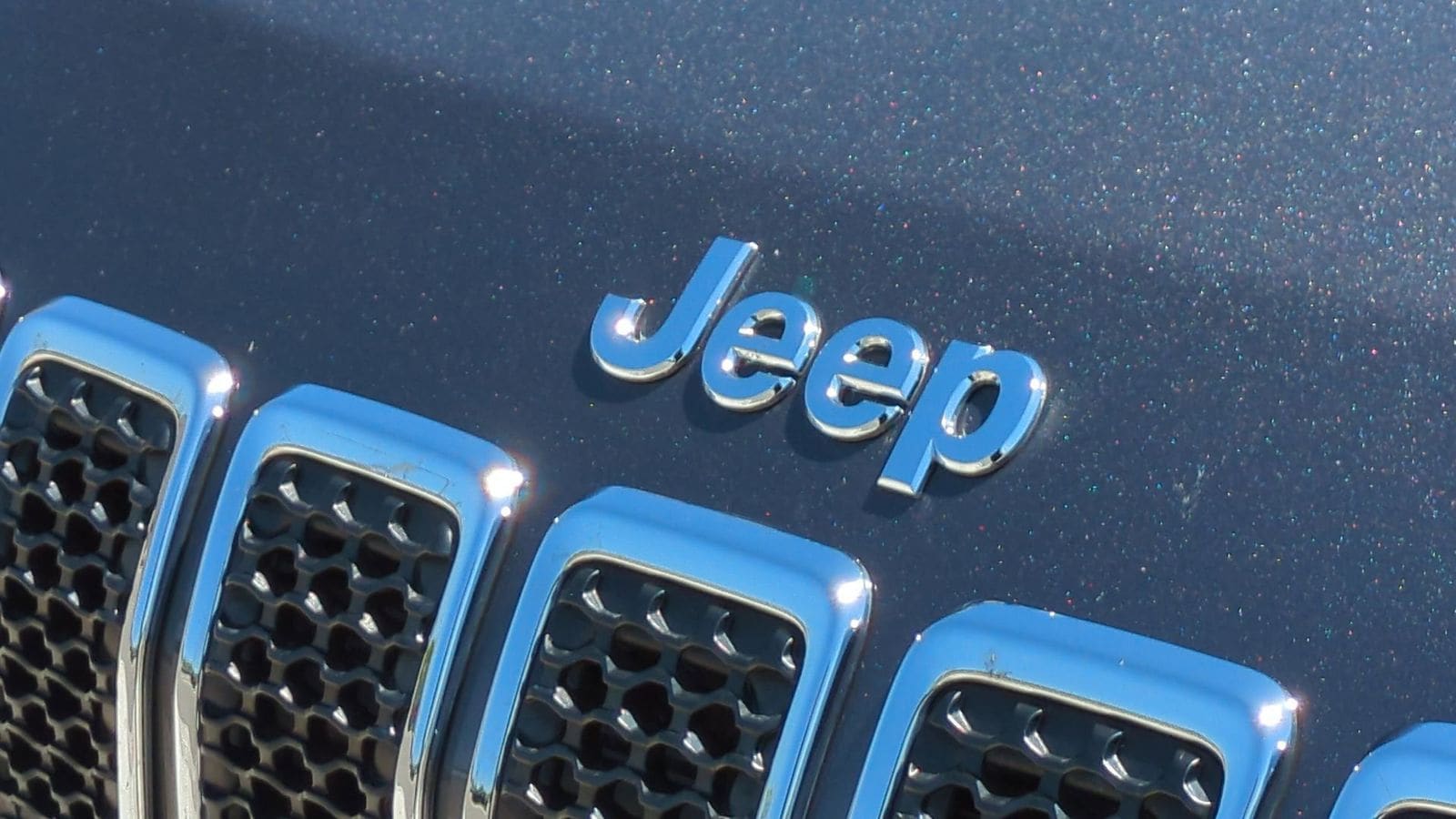 2019 Jeep Cherokee Overland 12