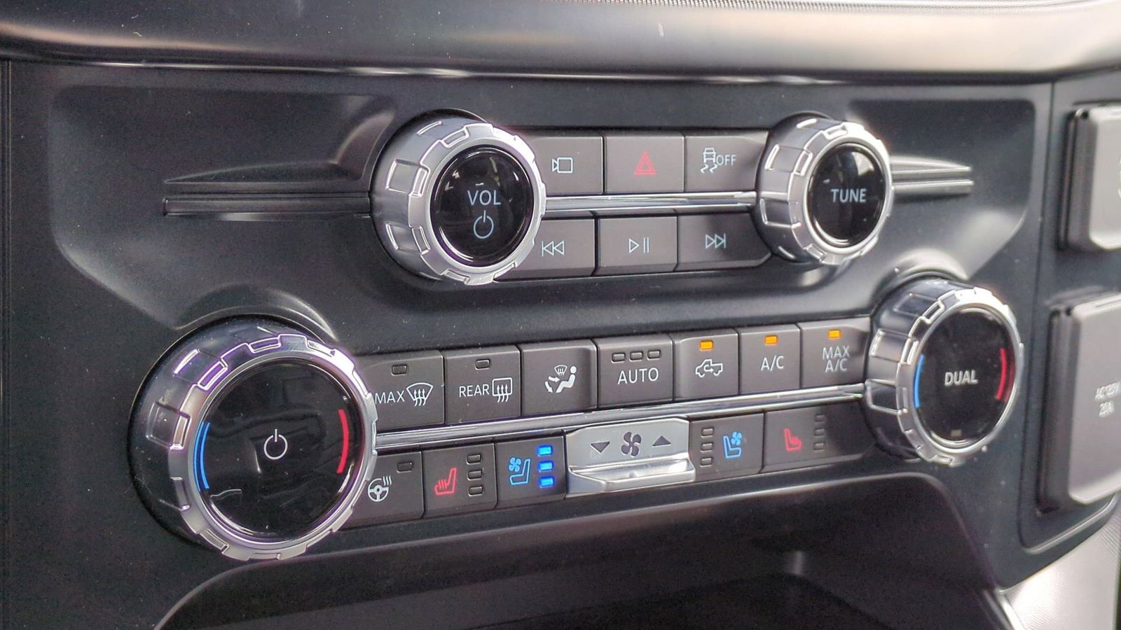 Thumbnail: 2025 Ford F-150 - 30