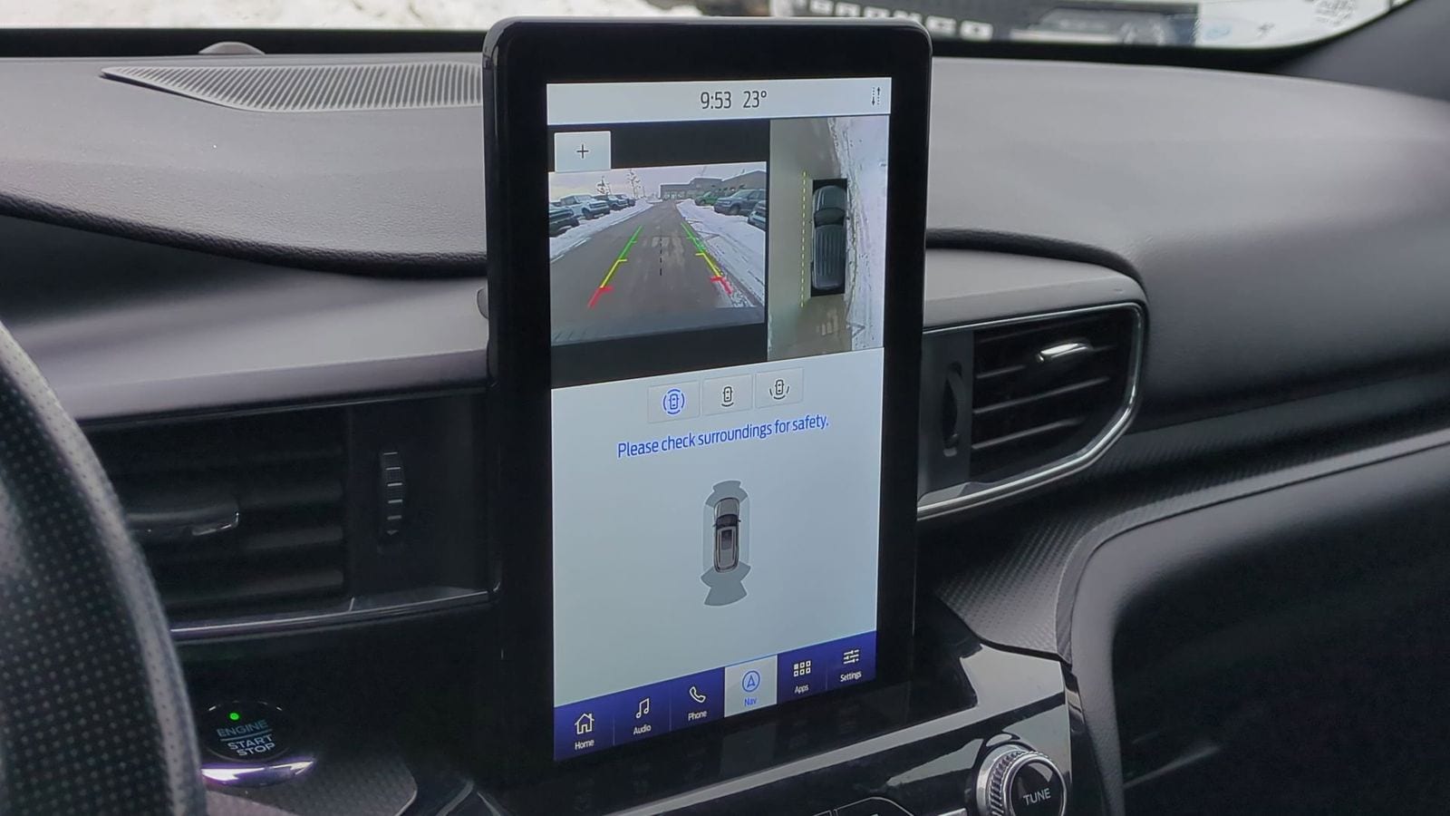 Thumbnail: 2021 Ford Explorer - 34