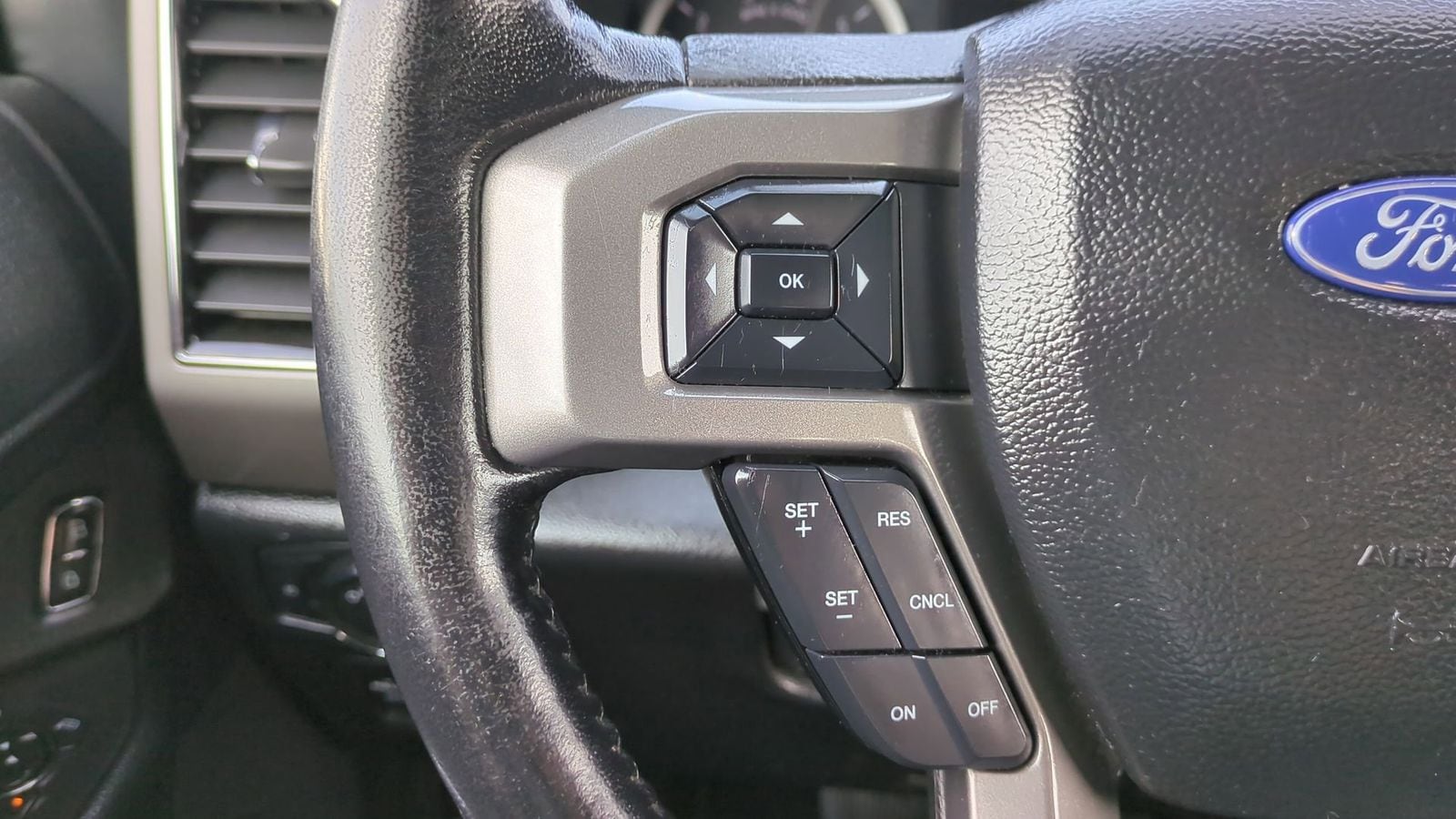 Thumbnail: 2021 Ford Expedition MAX - 22