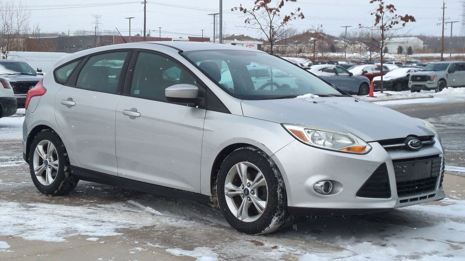Thumbnail: 2012 Ford Focus - 8