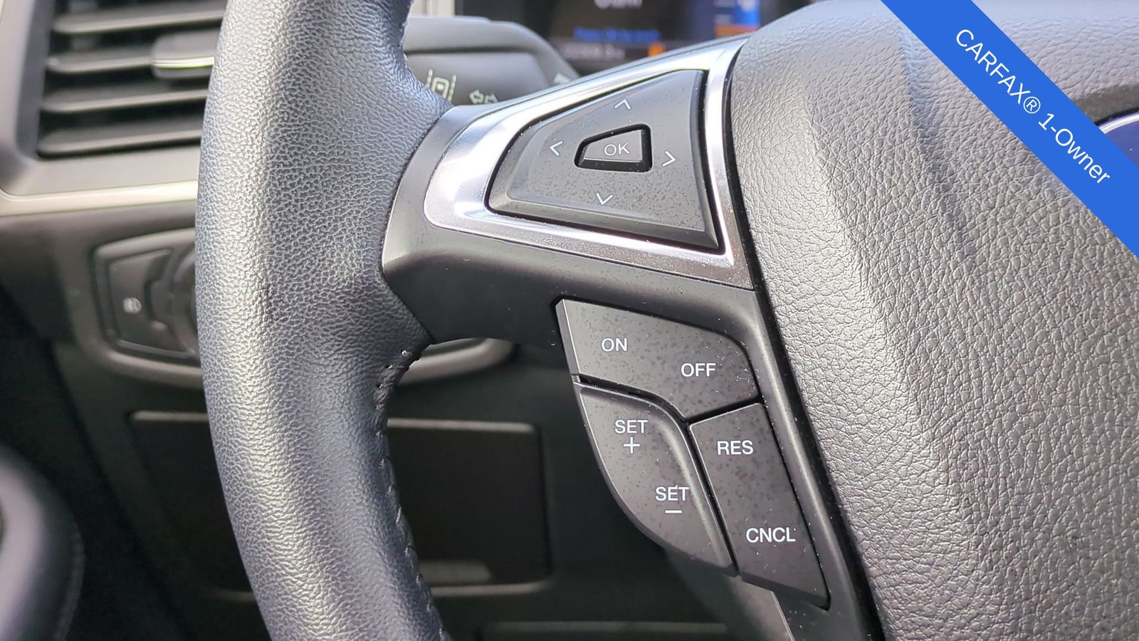 Thumbnail: 2022 Ford Edge - 24
