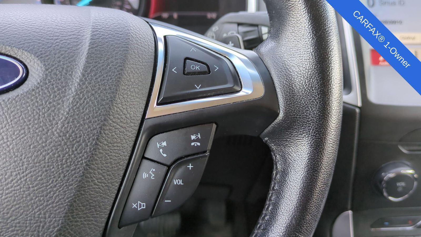 2017 Ford Edge SEL 23