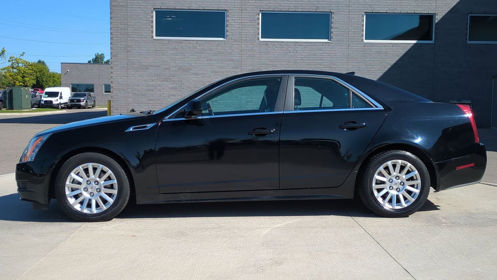 Thumbnail: 2011 Cadillac CTS - 3