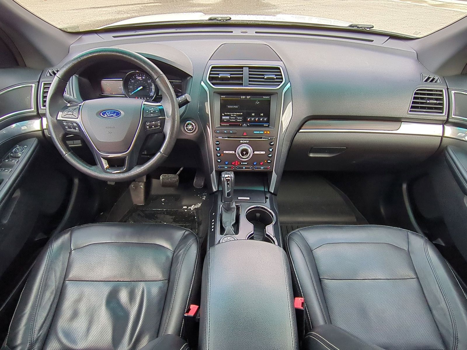 Thumbnail: 2016 Ford Explorer - 18