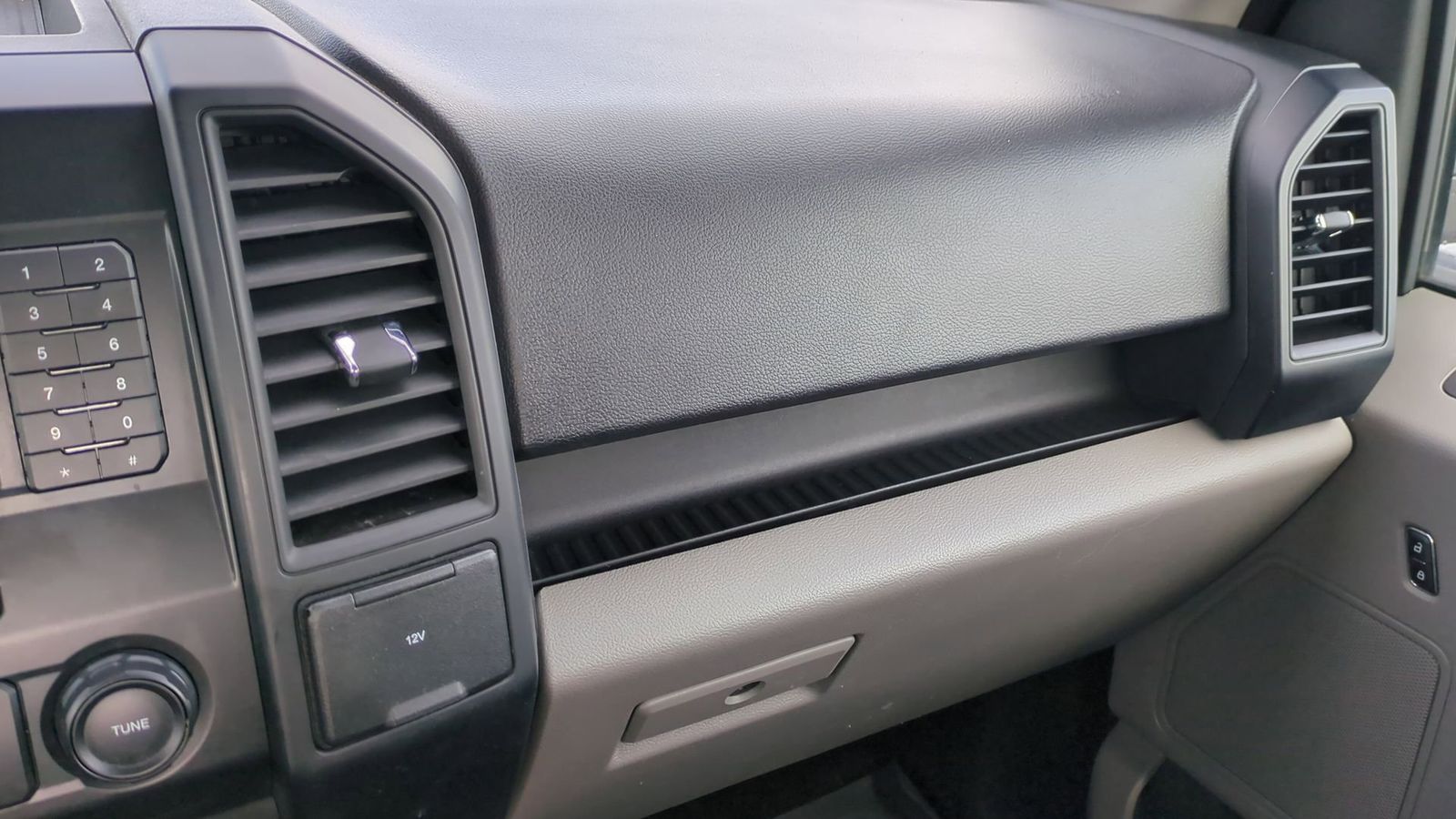 Thumbnail: 2018 Ford F-150 - 28