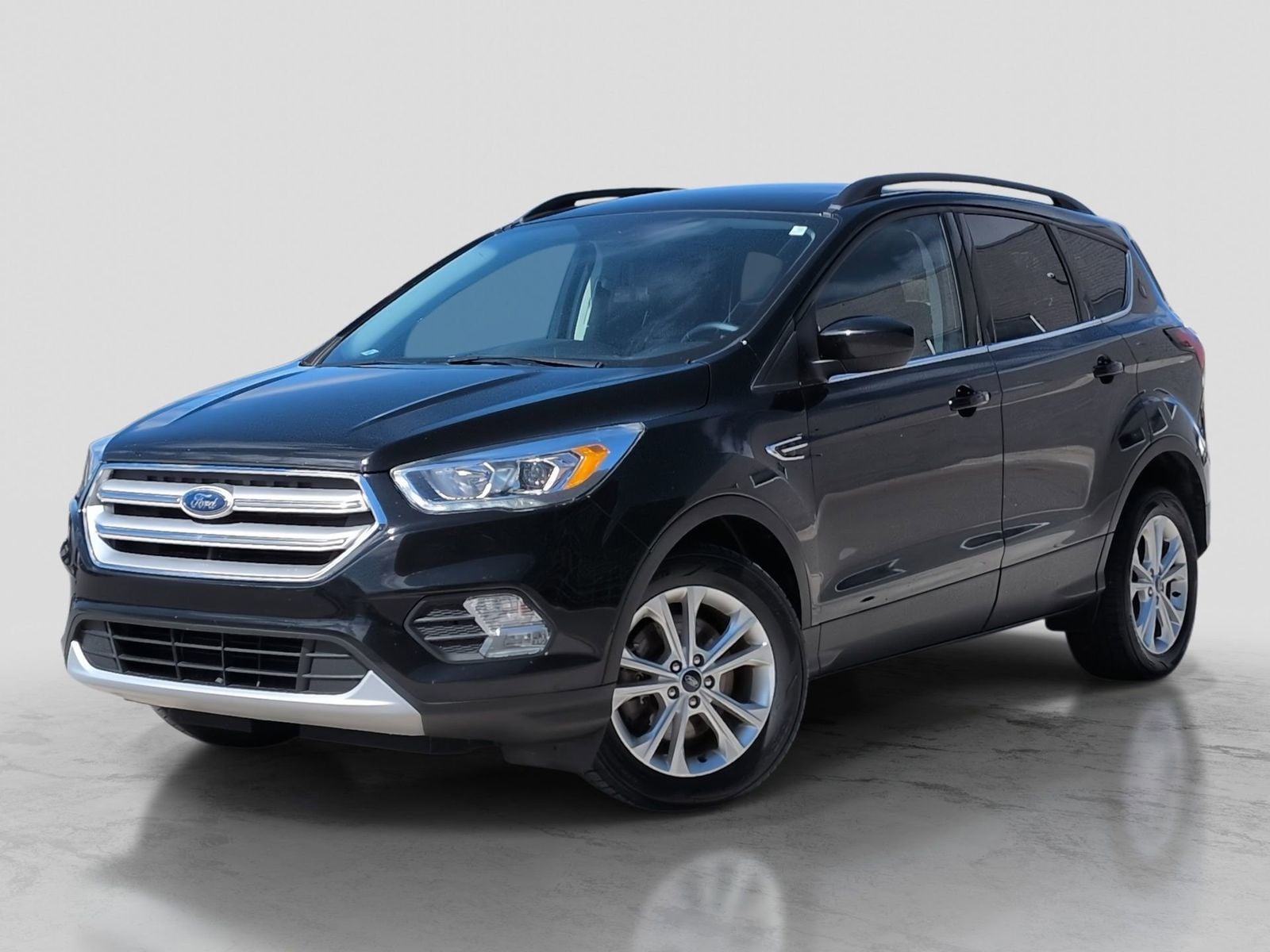 Thumbnail: 2019 Ford Escape - 1