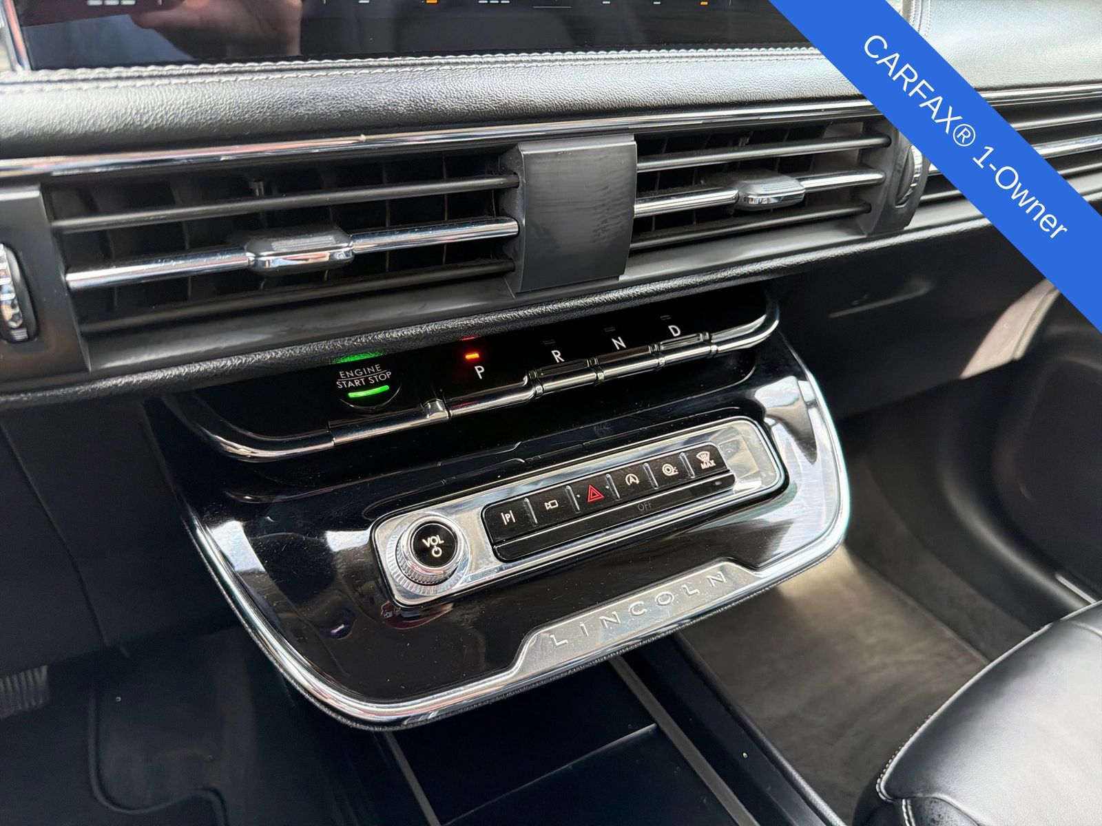 Thumbnail: 2023 Lincoln Corsair - 29