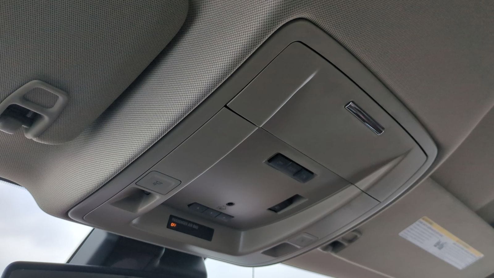 Thumbnail: 2017 Chevrolet Silverado 1500 - 29