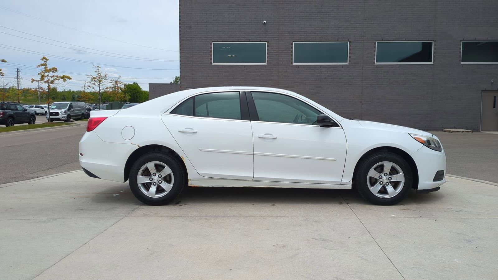 Thumbnail: 2013 Chevrolet Malibu - 7