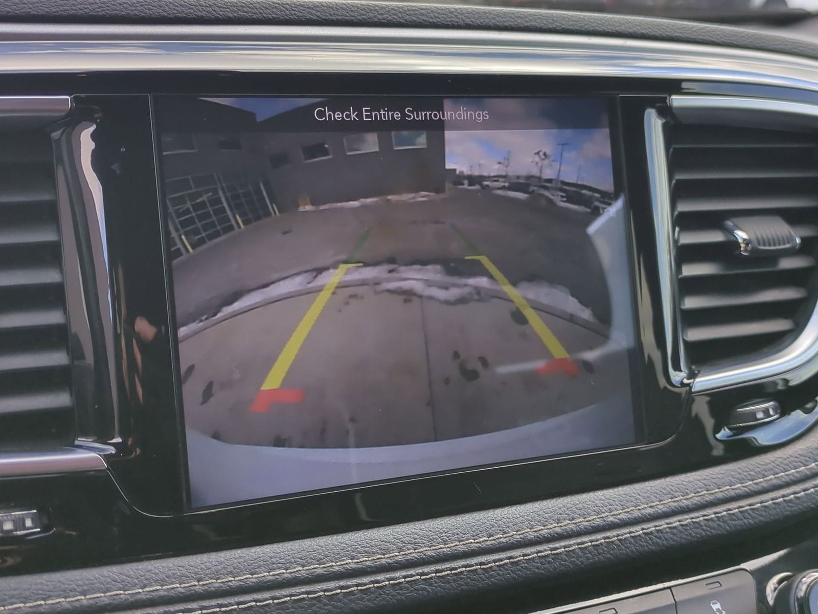 Thumbnail: 2019 Chrysler Pacifica - 40