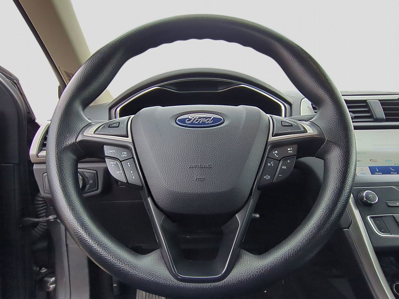 Thumbnail: 2020 Ford Fusion - 24